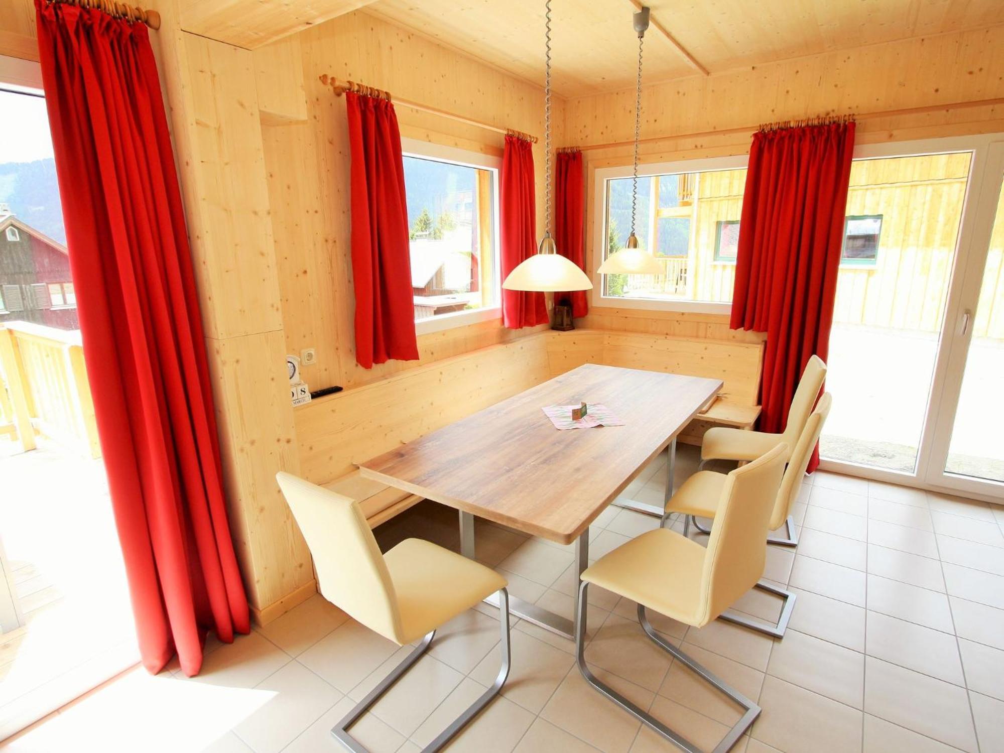 Nice Chalet In Hohentauern Styria With Sauna Villa Bagian luar foto