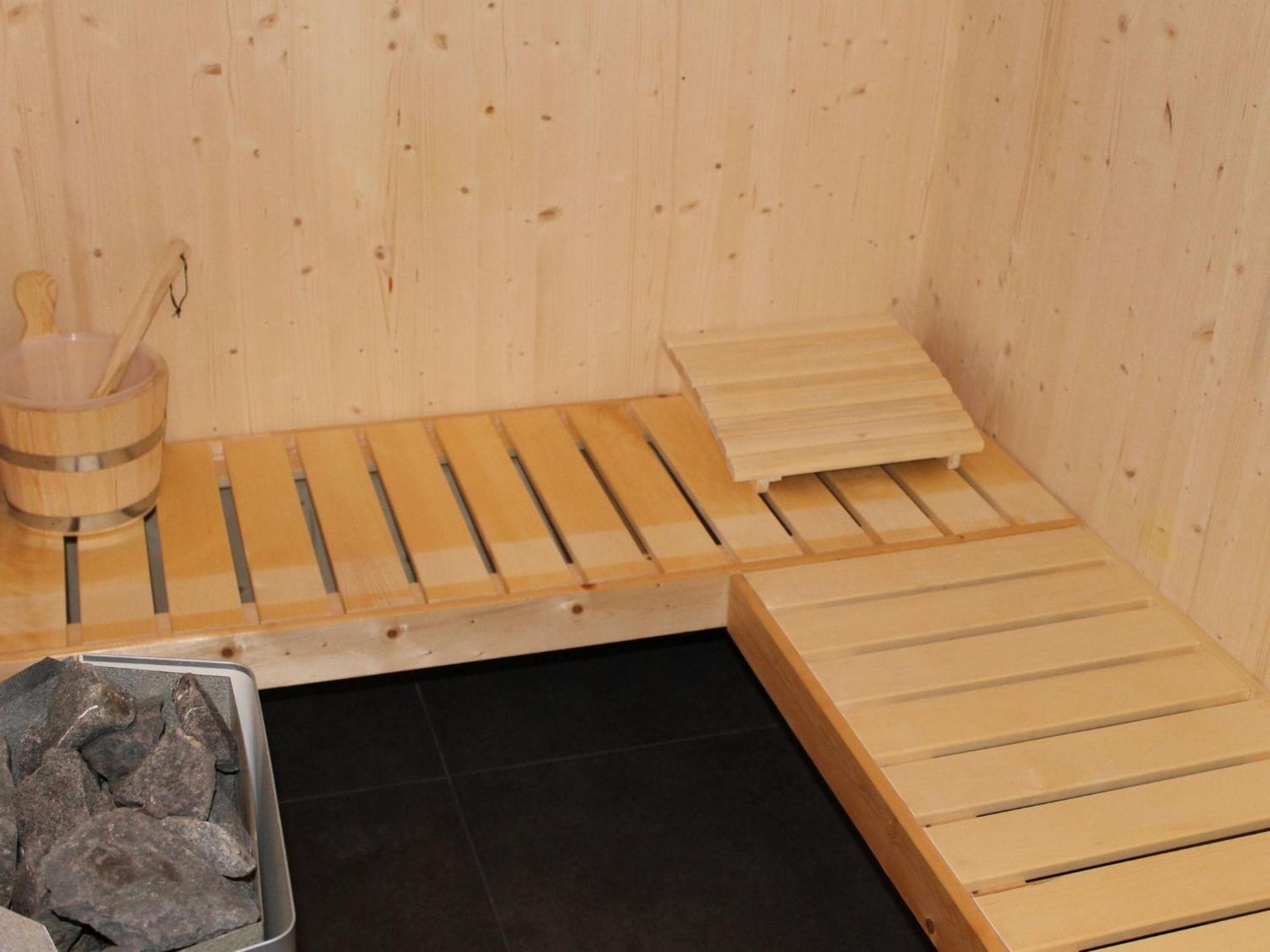 Nice Chalet In Hohentauern Styria With Sauna Villa Bagian luar foto